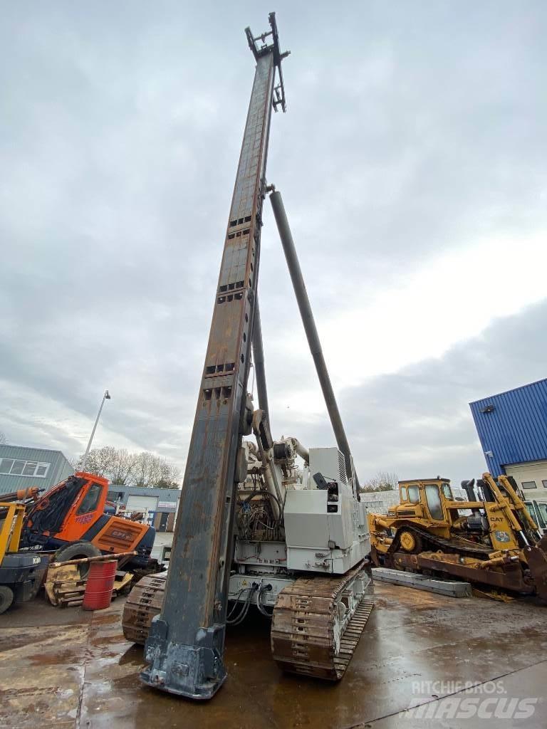 Hitachi KH 150-3 Pålningsriggar