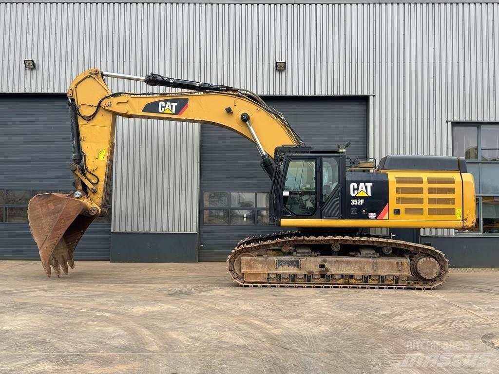 CAT 352F Bandgrävare