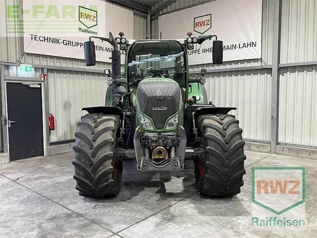 Fendt 700 vario s4 Traktorer