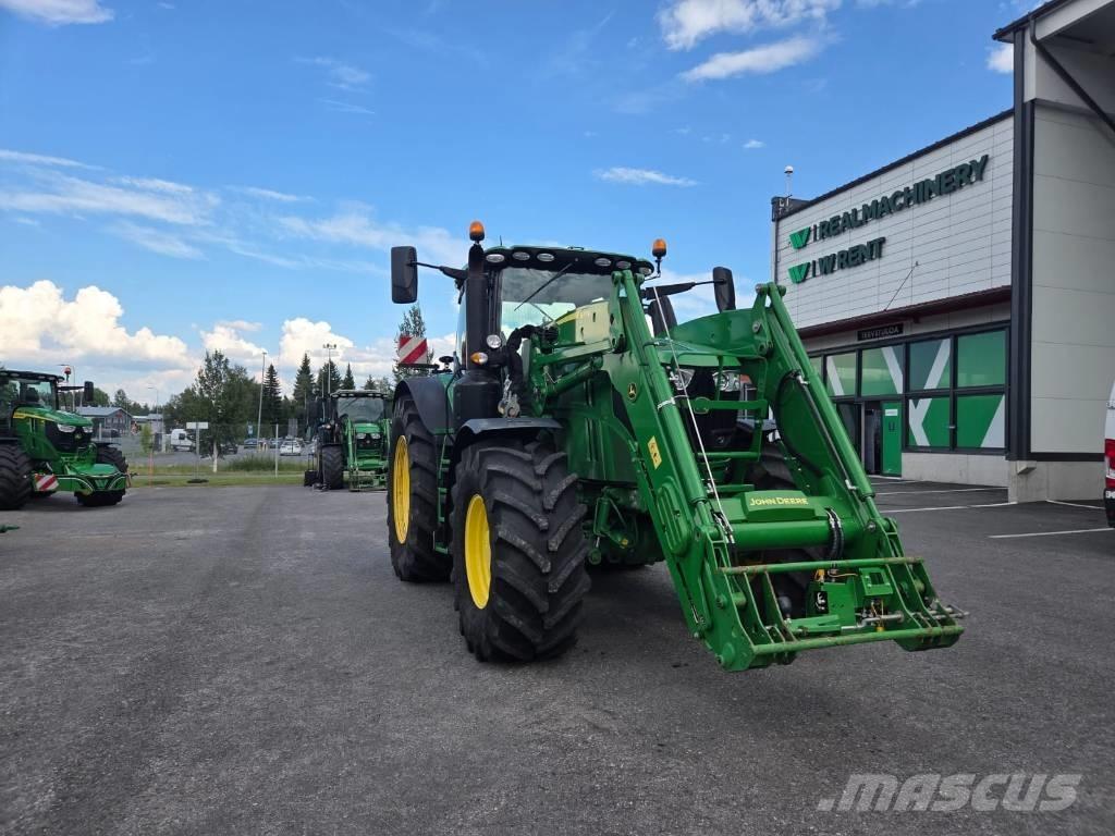 John Deere 6250 R Traktorer