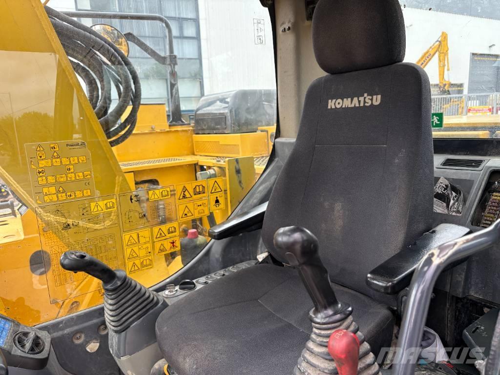 Komatsu PC138US-11 Bandgrävare