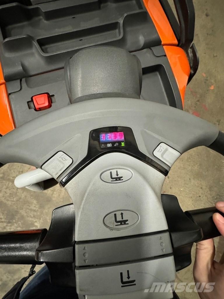 Toyota SPE160L Staplare-led