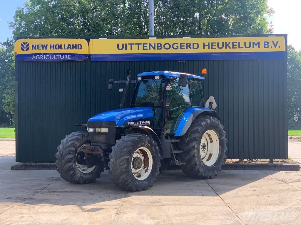 New Holland TM 125 Traktorer