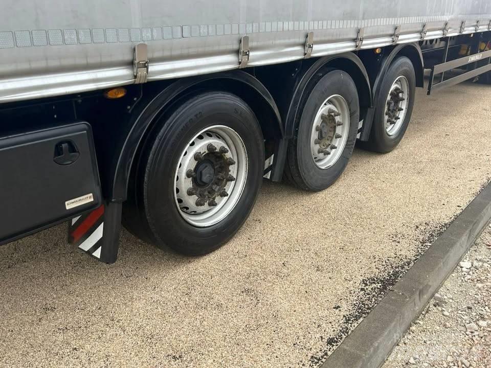 Schwarzmüller S1  J Kapellsläp