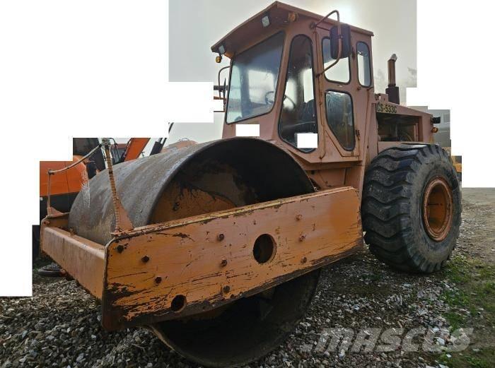 CAT CS 533 C Tvåvalsvältar