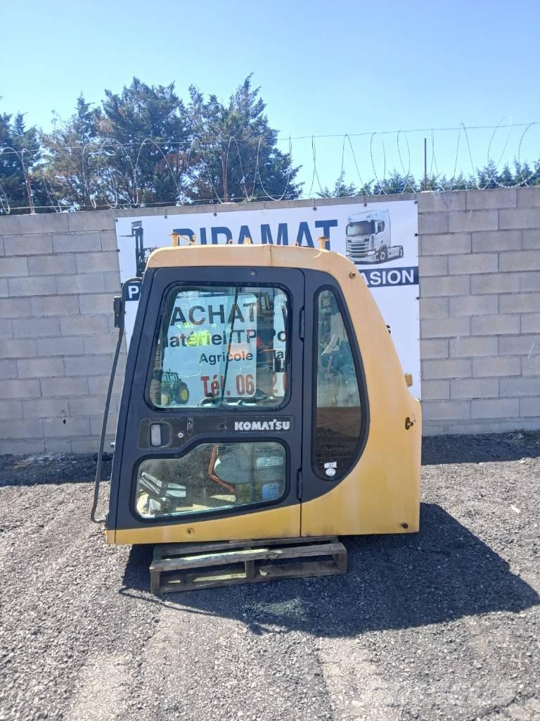 Komatsu PC 210 Hytter och interiör
