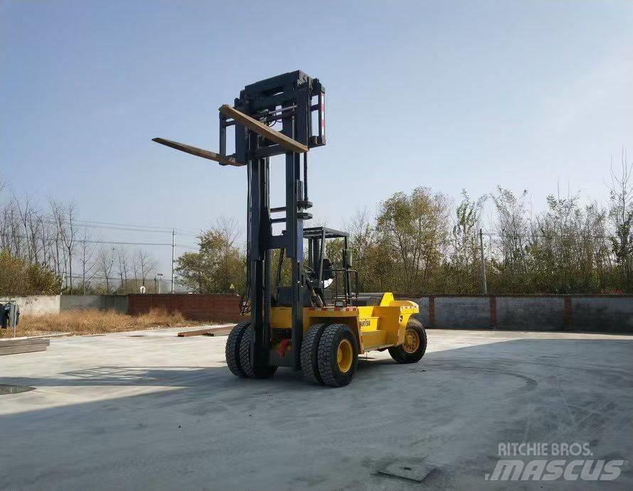 Komatsu FD 200 Dieselmotviktstruckar