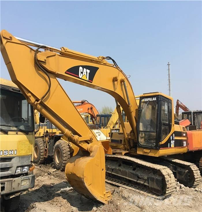 CAT 320 B Bandgrävare