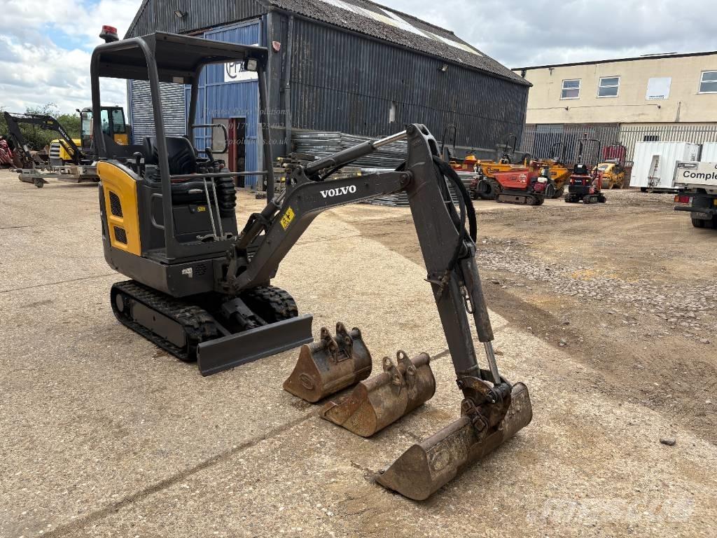 Volvo EC 15 D Minigrävare < 7t