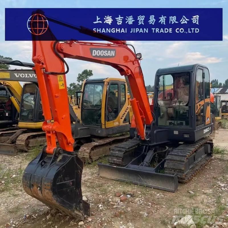 Doosan DH 60 Minigrävare < 7t