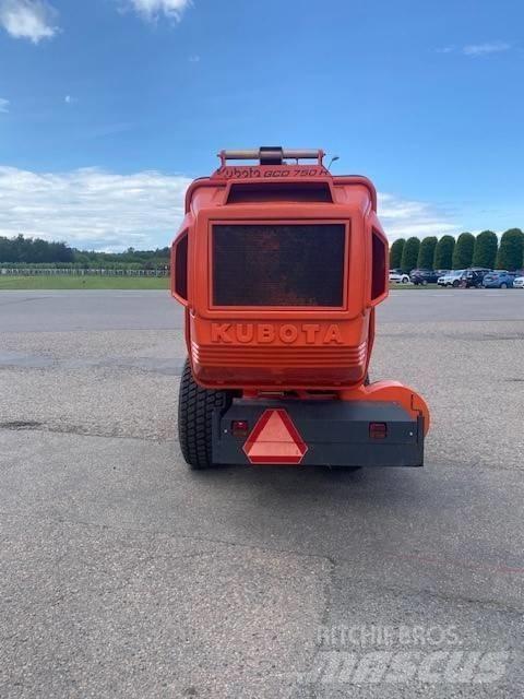 Kubota SWT37 Kompakttraktorer