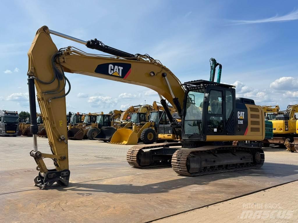 CAT 320E Bandgrävare