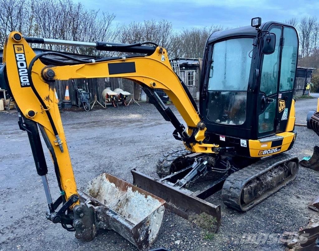 JCB 8026 CTS Minigrävare < 7t