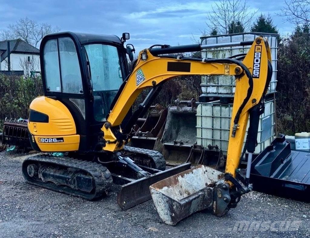 JCB 8026 CTS Minigrävare < 7t