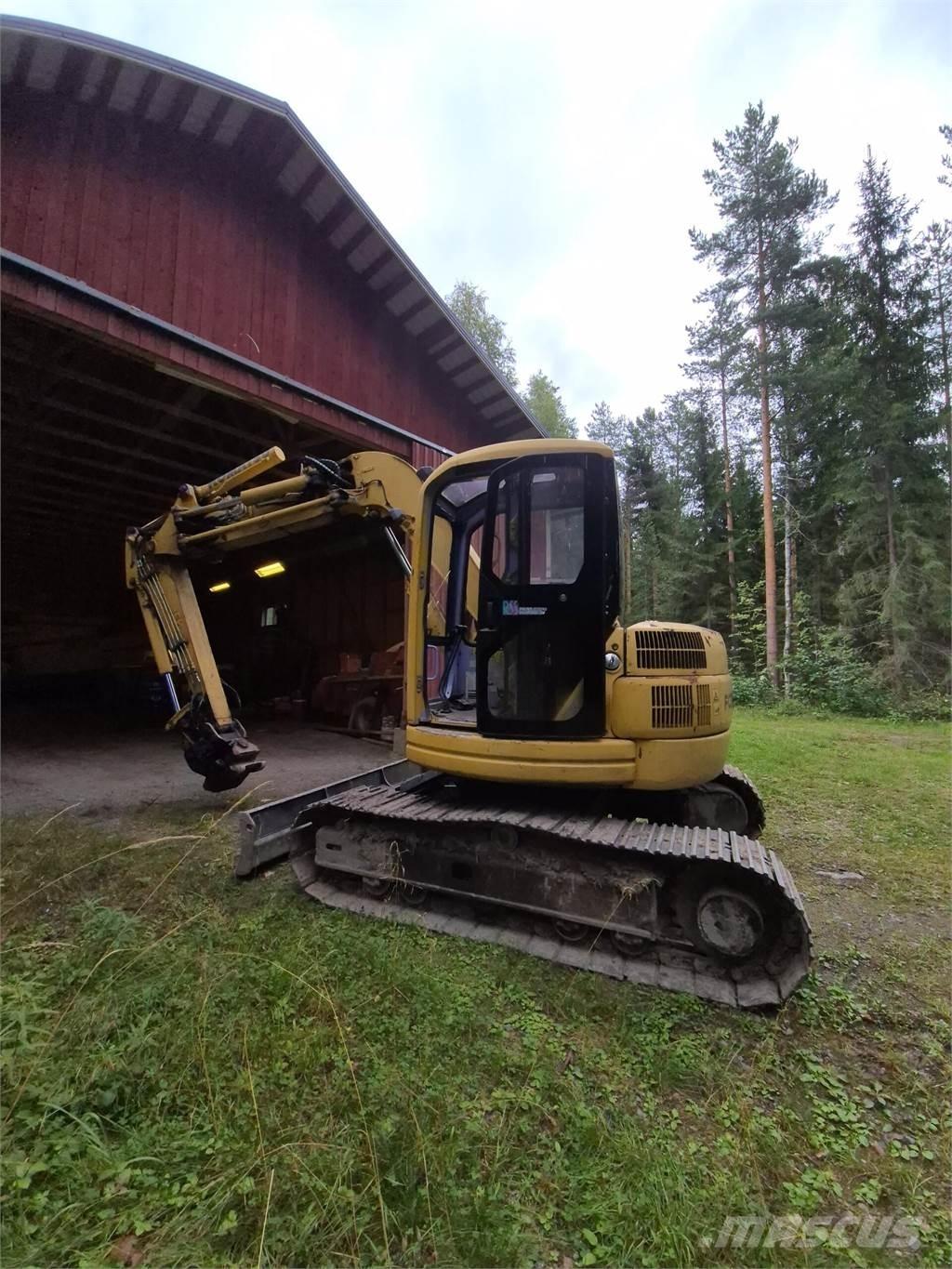 Komatsu PC75 UU Bandgrävare
