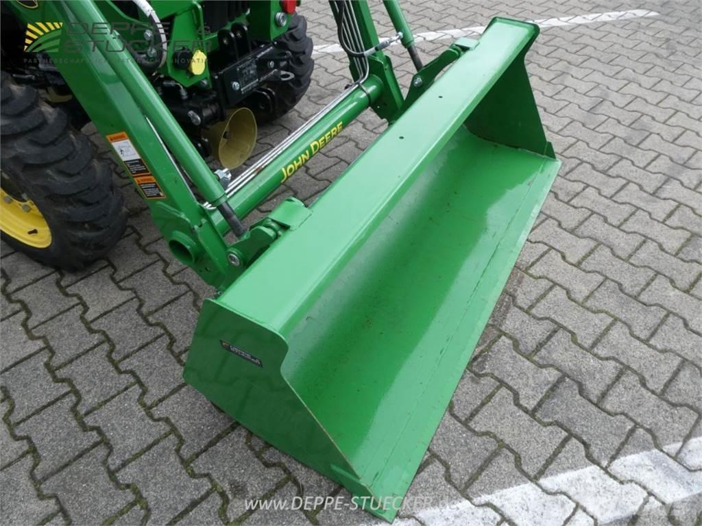 John Deere 3038E Kompakttraktorer