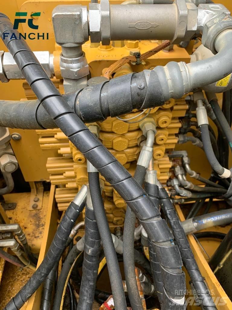 CAT 307E2 Bandgrävare