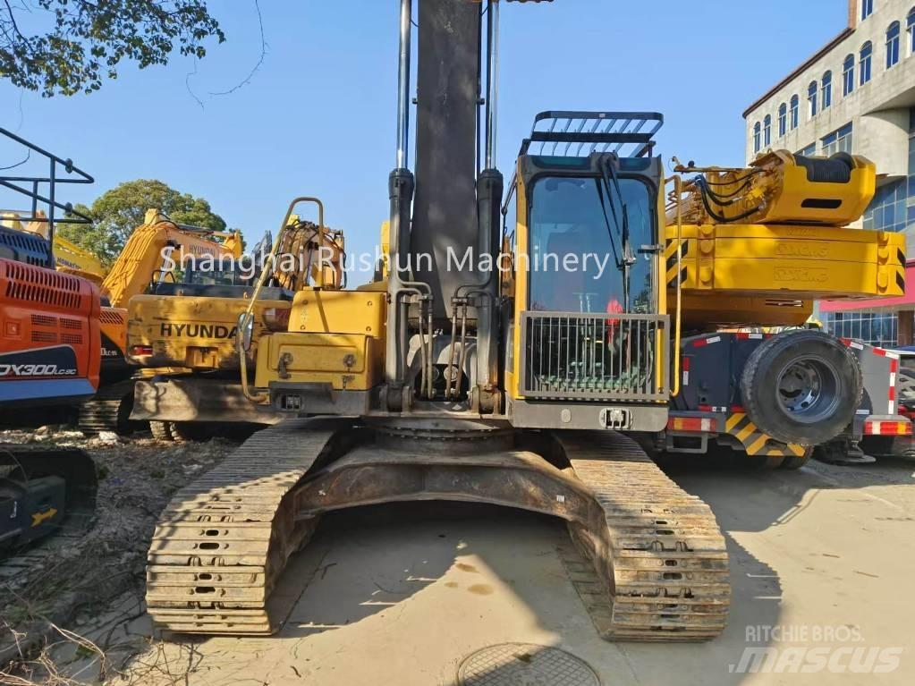 Volvo EC240 Bandgrävare