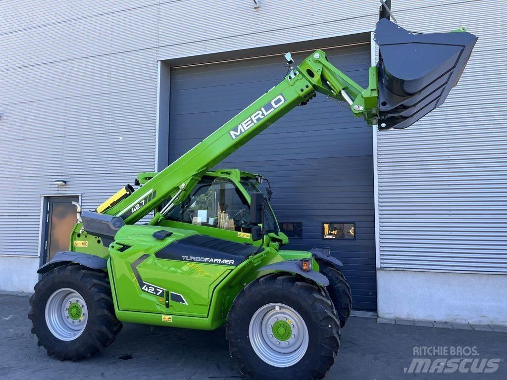Merlo TF42.7CS-136 Teleskoplastare