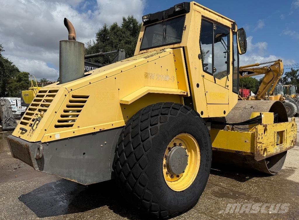 Bomag BW 211 D-3 Tvåvalsvältar