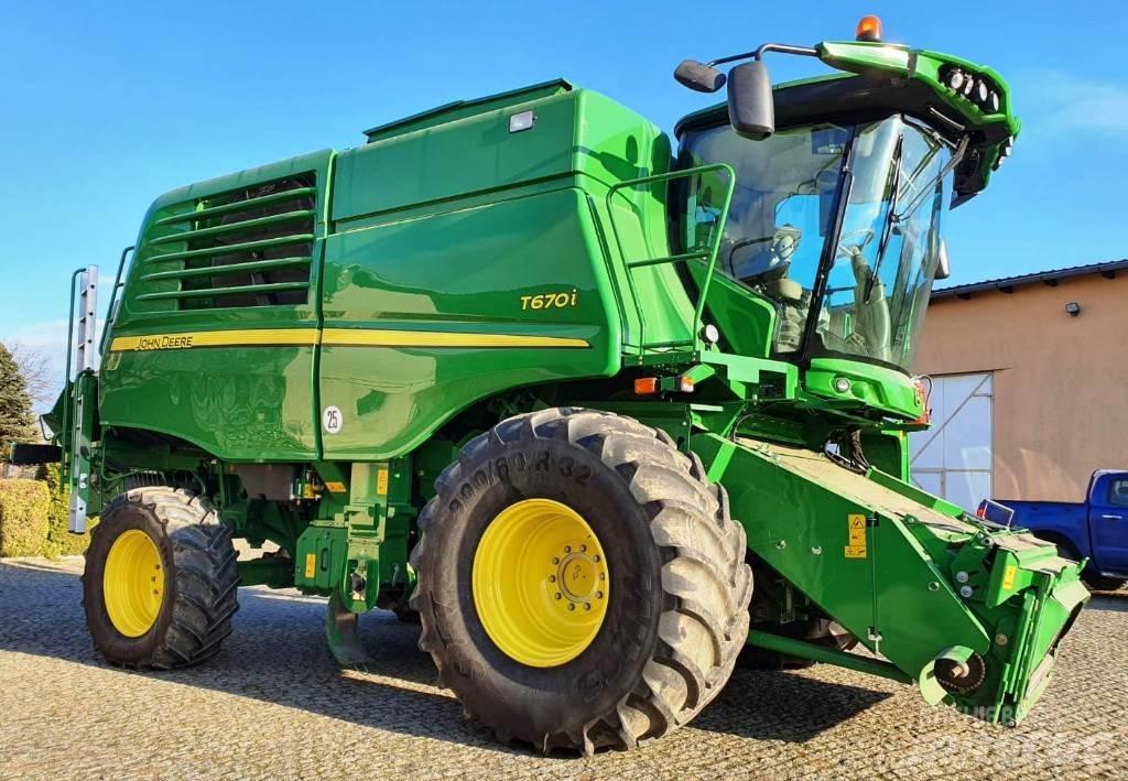John Deere T670 Skördetröskor