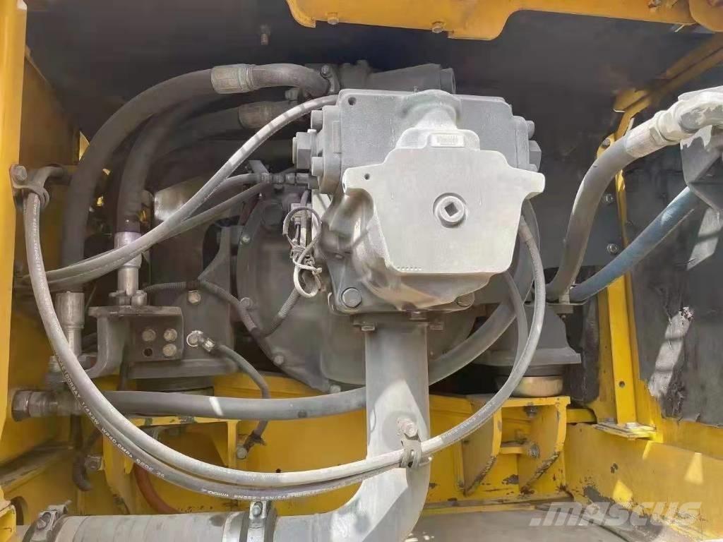 Komatsu PC 360-7 Bandgrävare