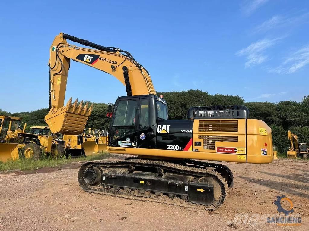 CAT 330 D L Bandgrävare