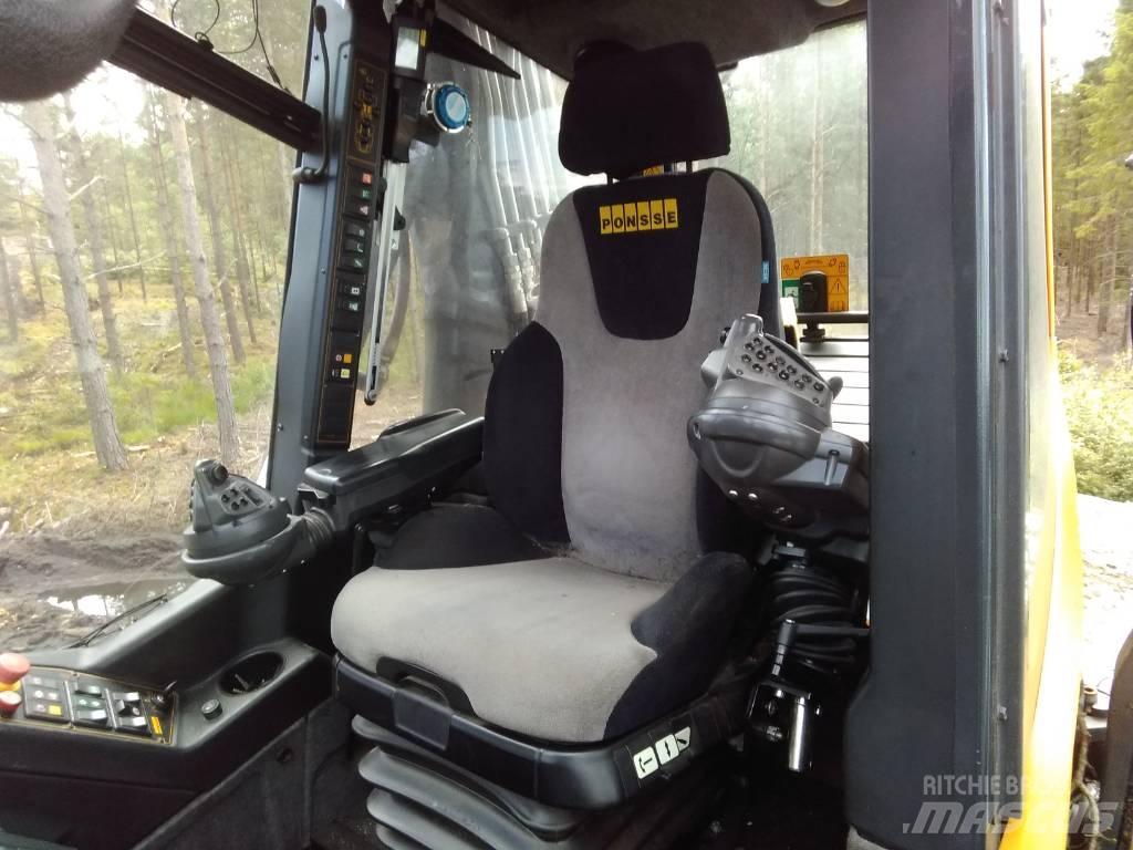 Ponsse SCORPION 8W Skördare
