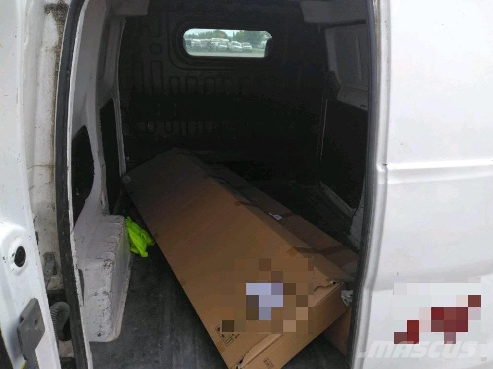Nissan NV 200 Lätta skåpbilar