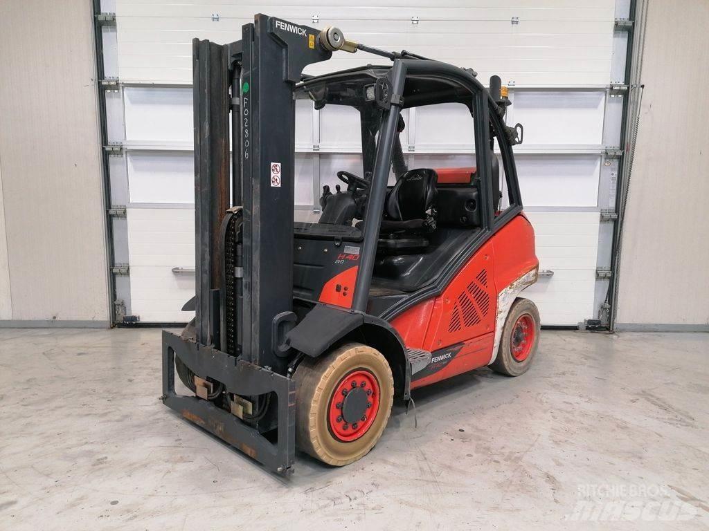 Linde H40T-02 Gasolmotviktstruckar