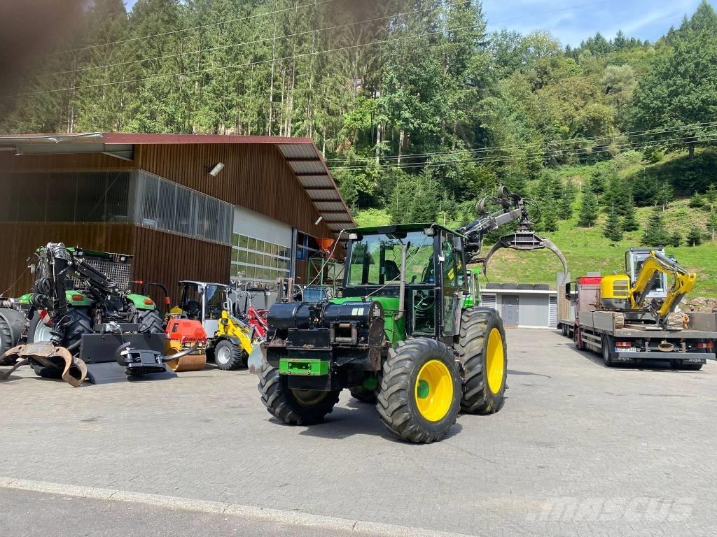 John Deere 6400 Skogstraktorer