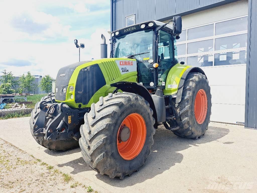 CLAAS Axion 850 Traktorer