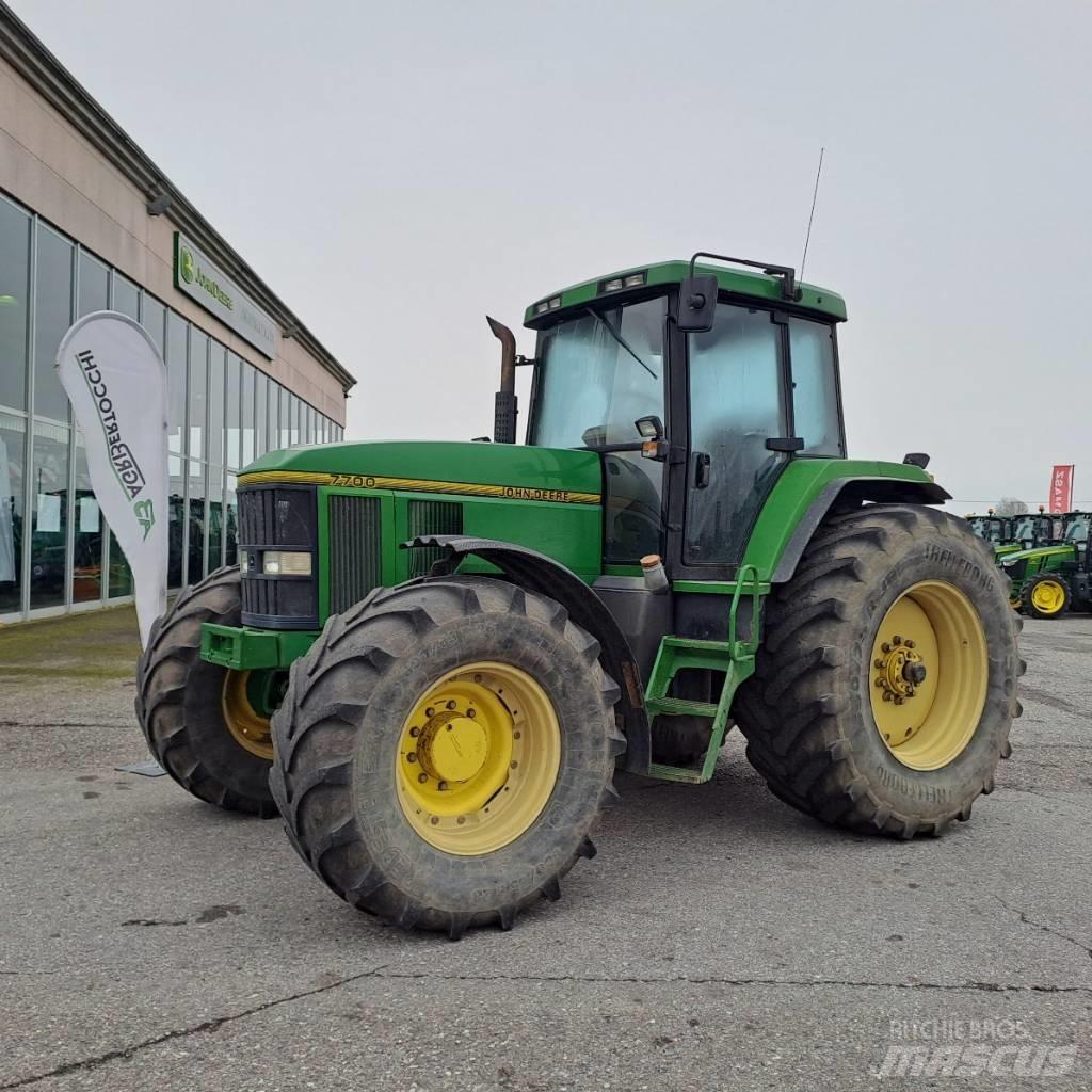 John Deere 7700 Traktorer
