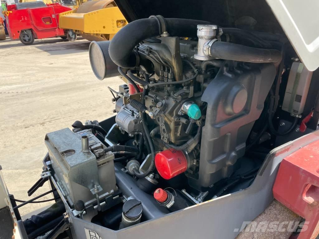 Dynapac CC1200C Kombivältar