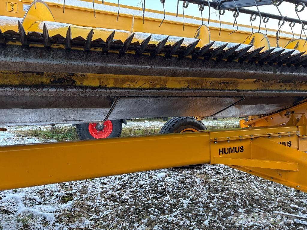 New Holland CX 8.90 Skördetröskor