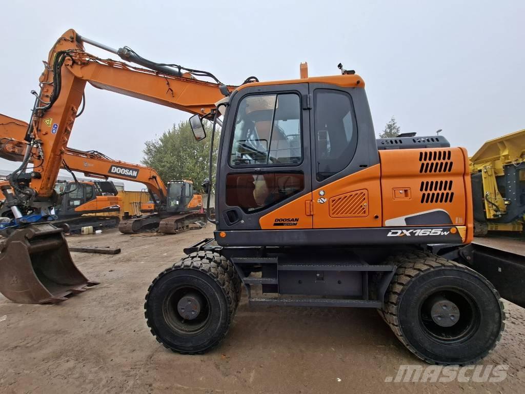 Doosan DX 165 W-5 Hjulgrävare