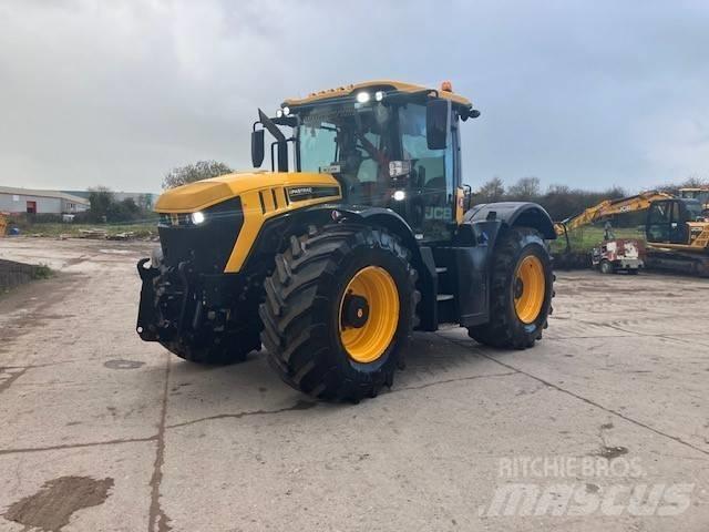 JCB (21007788) FT 4220 Traktorer