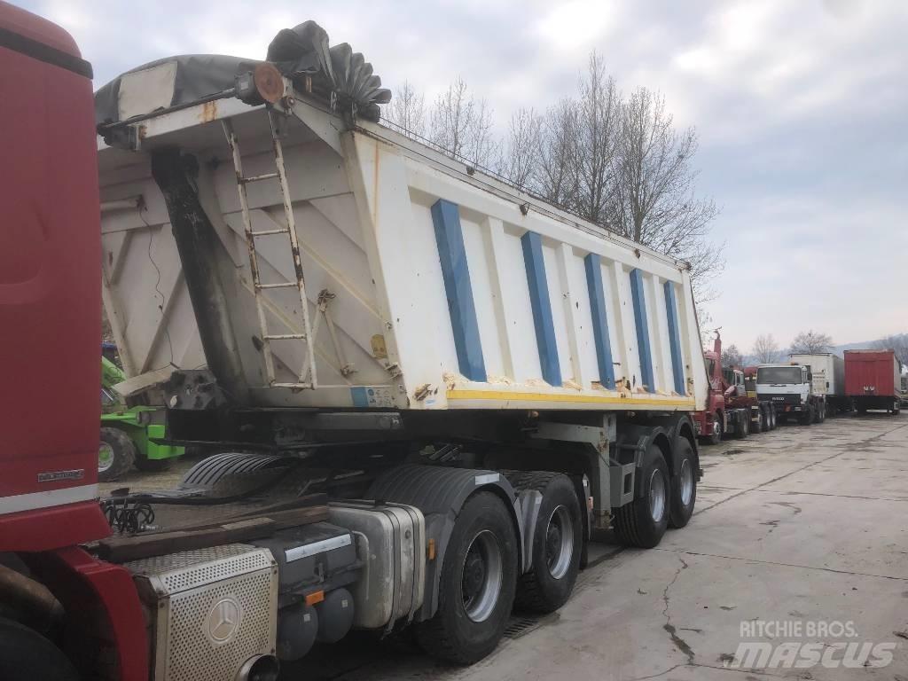 Minerva Pellicano Tipptrailer