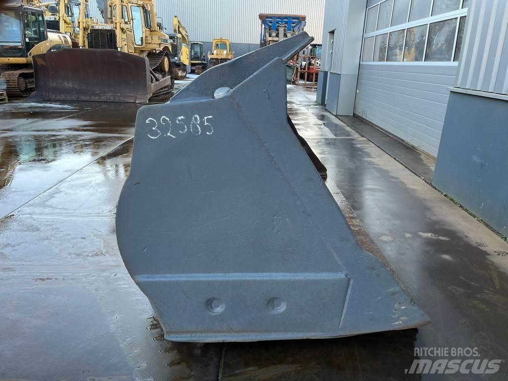 CAT Bucket 950 Skopor