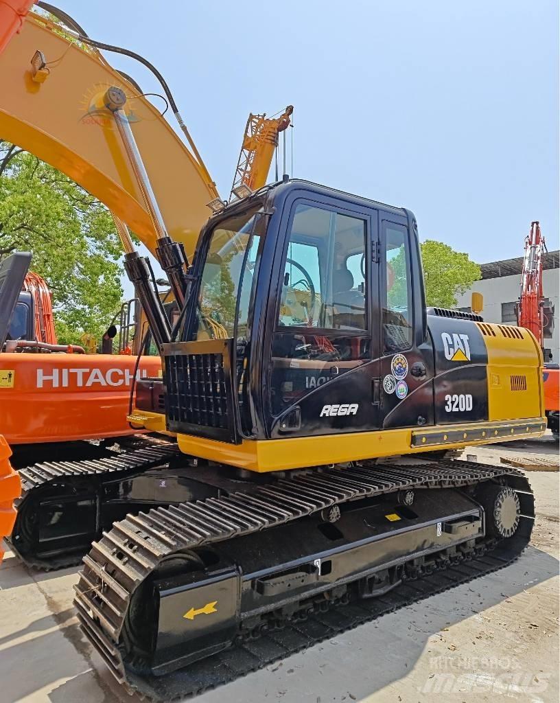 CAT 320 D Bandgrävare