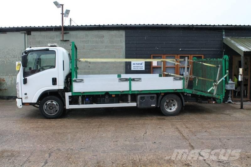 Isuzu 75.150 Flak-/vinschlastbilar