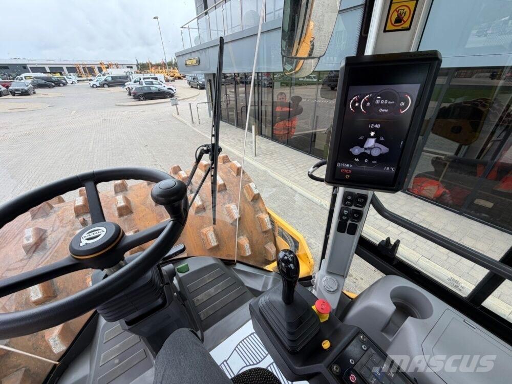 Volvo SD 135 B Envalsvältar