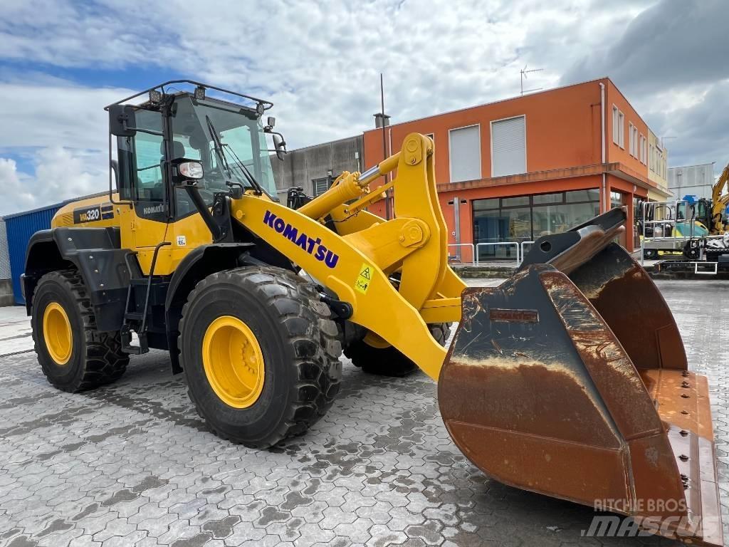 Komatsu WA320-7 Hjullastare