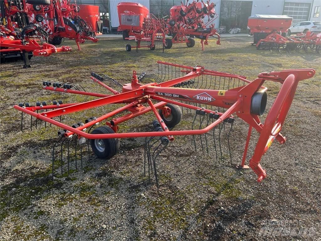 Kuhn GA 300 GM Strängläggande skördare