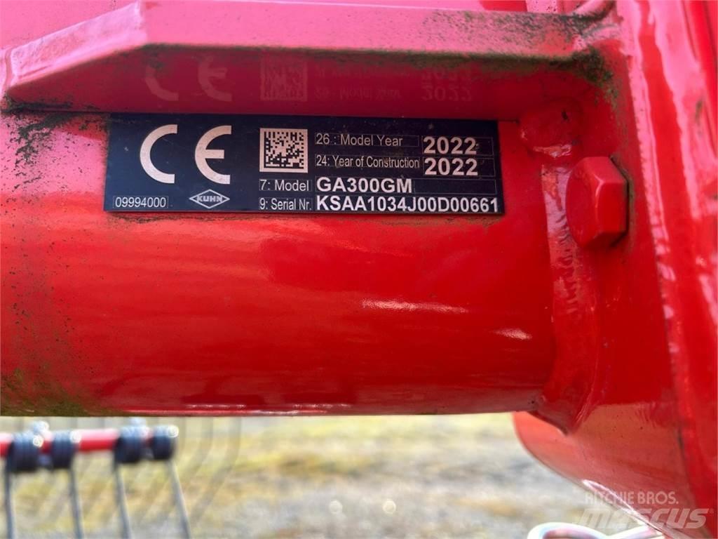 Kuhn GA 300 GM Strängläggande skördare