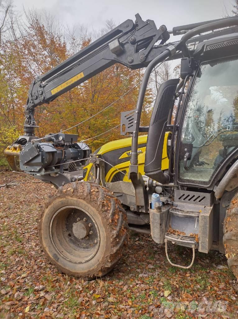 Valtra N 153 forst Skogstraktorer