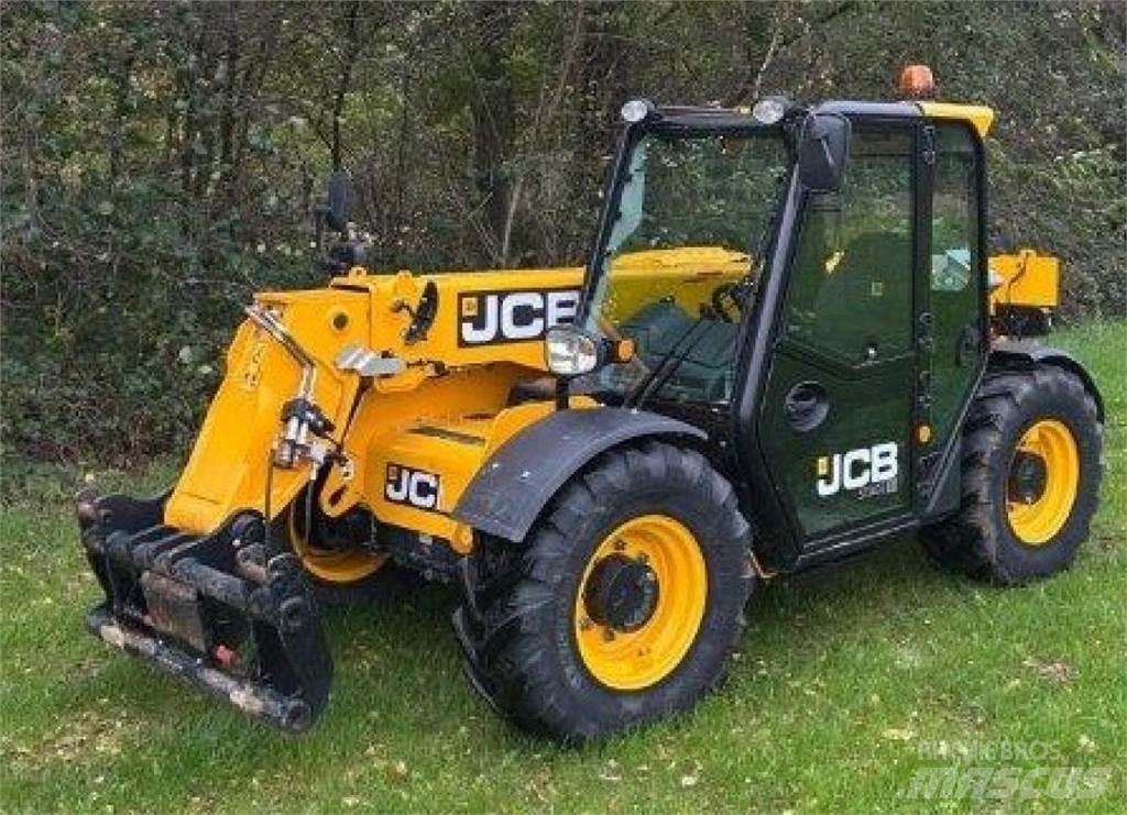 JCB 525-60 Hi Viz Redskapsbärare för lantbruk