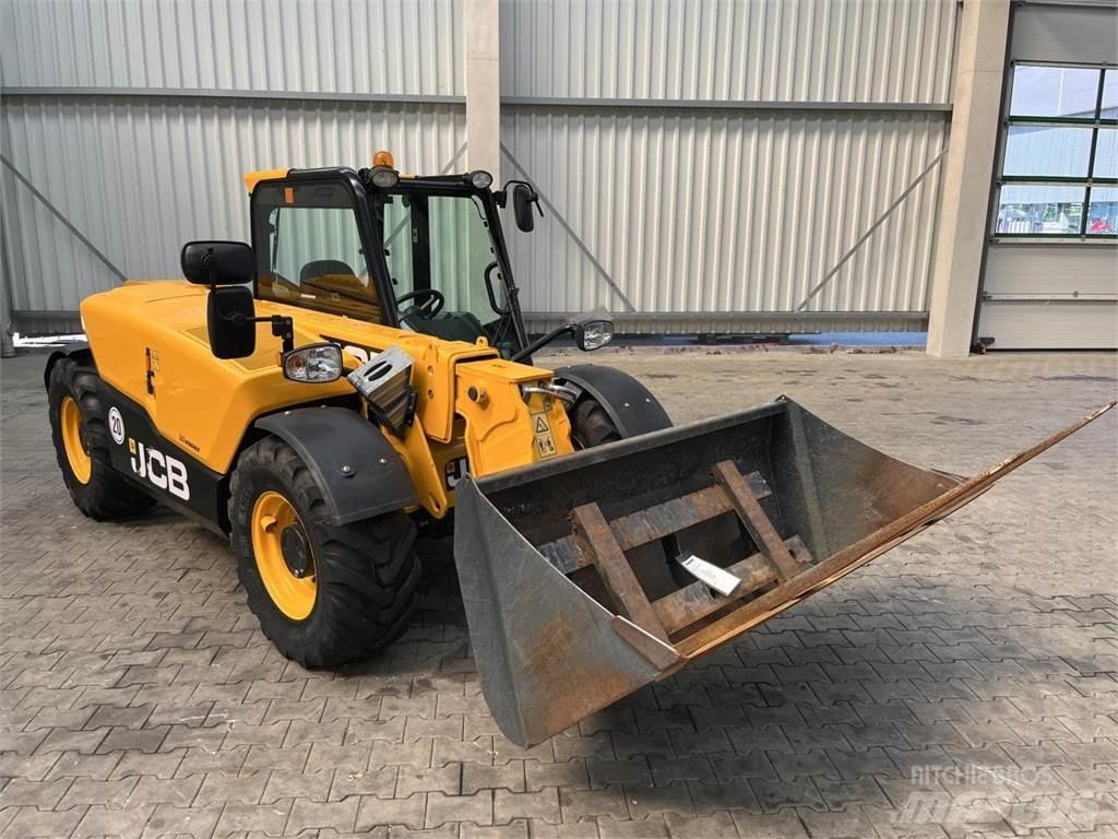 JCB 525-60 Hi Viz Redskapsbärare för lantbruk