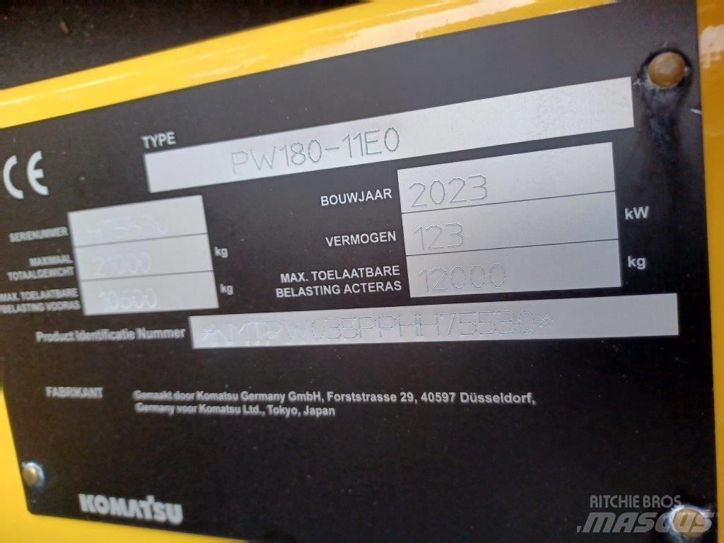 Komatsu PW180-11E0 Hjulgrävare