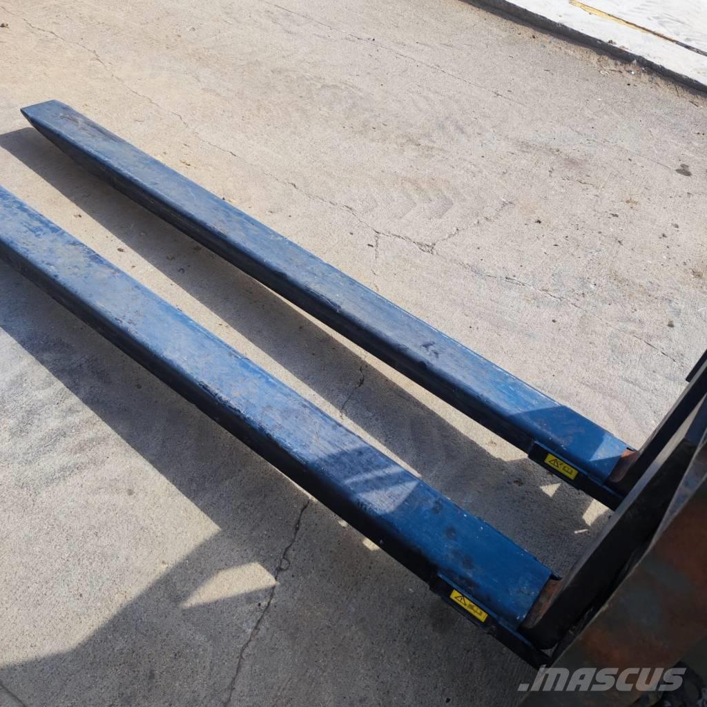 Jungheinrich TFG 425 Gasolmotviktstruckar